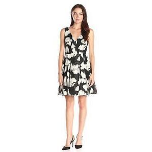 Vera Wang Fit & Flare V Neck Sleeveless Mini Dress
